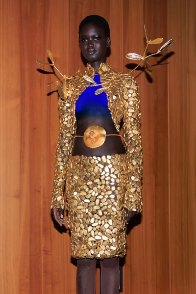 Look 5